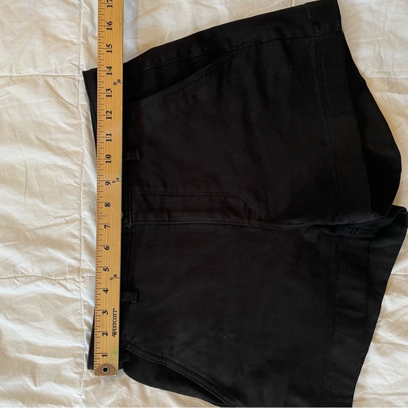 Everlane Black Cotton Twill Shorts size 4 - Picture 3 of 6